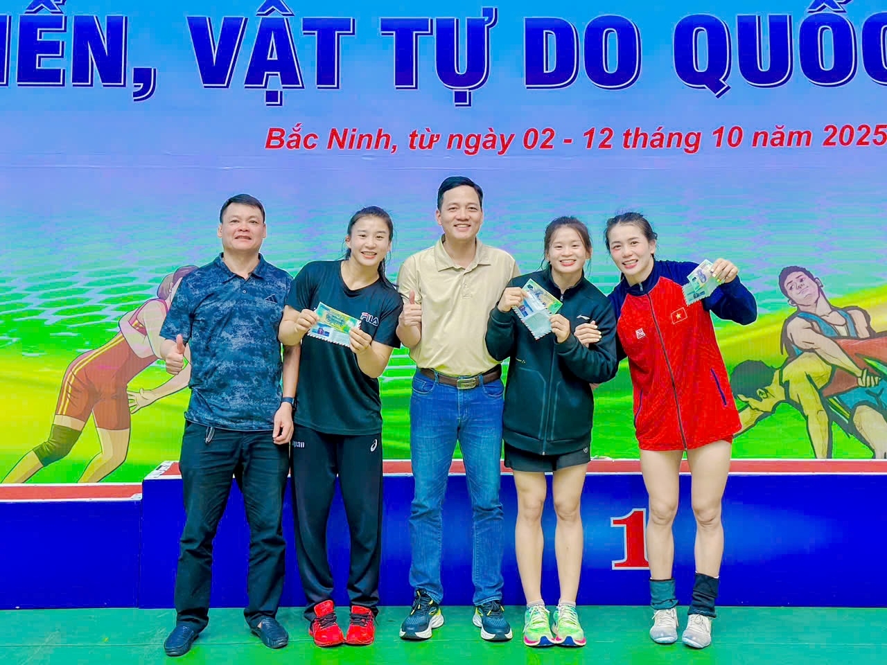 Hue women s wrestling reasserts dominance at National Championship