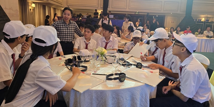 High School students excitedly explore world heritage