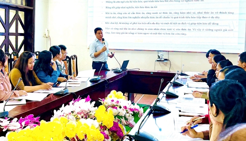 Enhancing knowledge for school oral healthcare staff in mountainous area