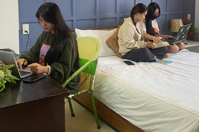 Providing free shelter for people amid typhoon