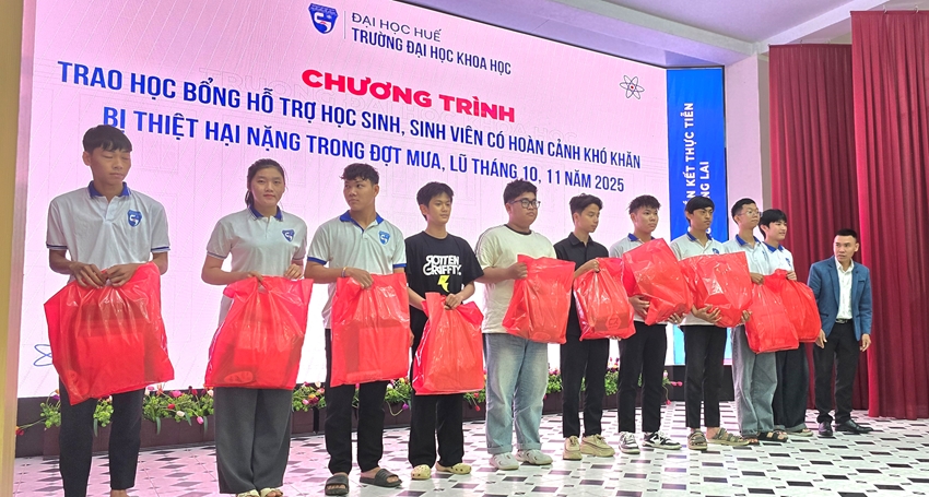 150 scholarships and support gifts granted to students affected by floods