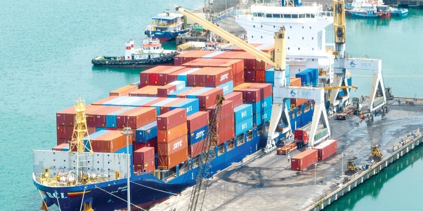 “Rotating axis” for inter-regional economic development