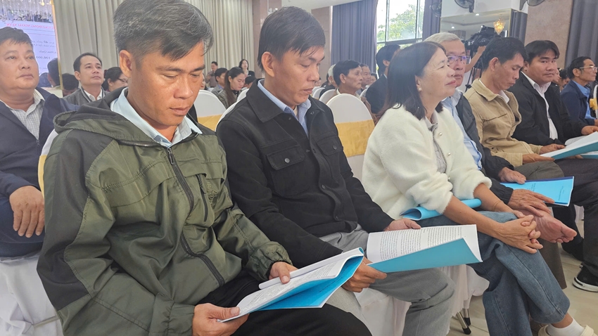 Coordinating support for workers overseas