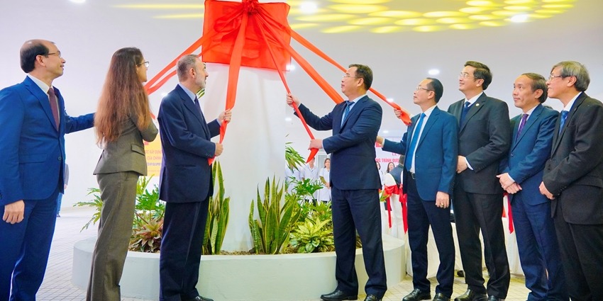 Hue University of Medicine and Pharmacy inaugurates Italian ODA-funded building