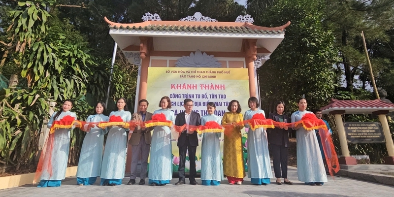 Inauguration of renovation and embellishment project for historical site of burial place of Uncle Ho s mother