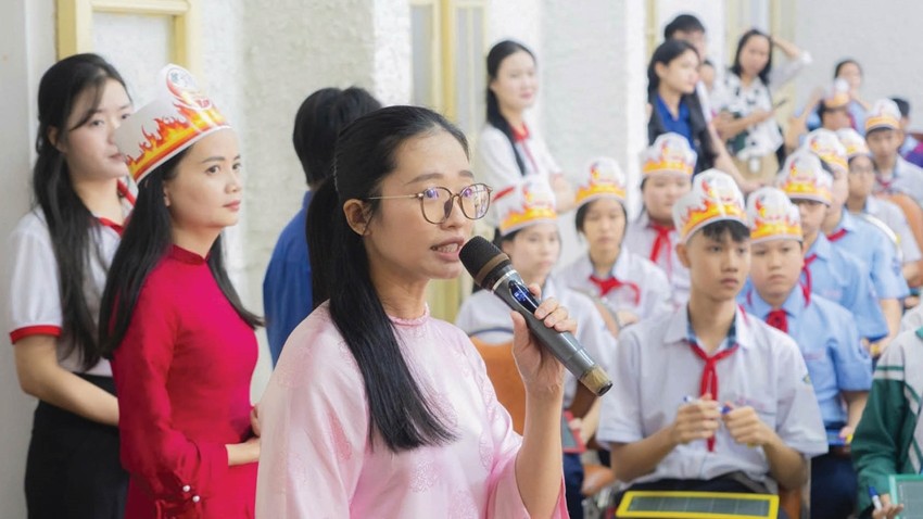 An Award Honoring Efforts to Bring Heritage Closer to Students