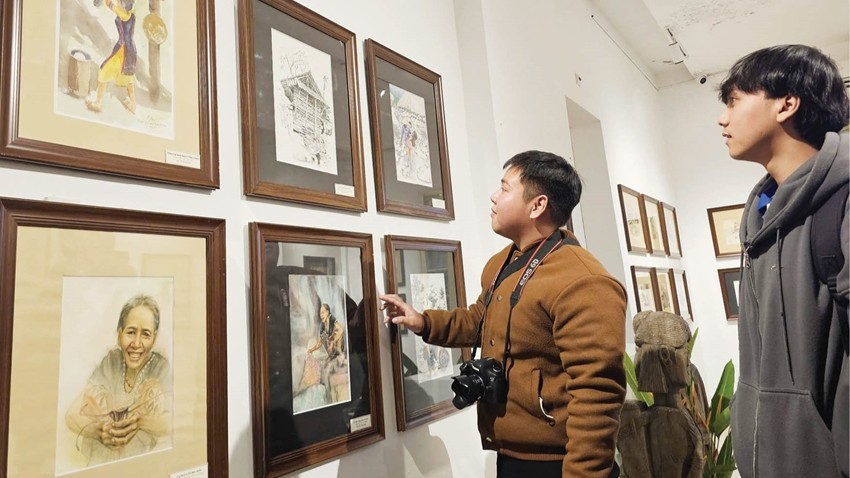 Preserving identity from sketching