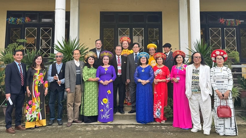 Connecting Haiku poetry lovers in the heart of Hue Ancient Capital