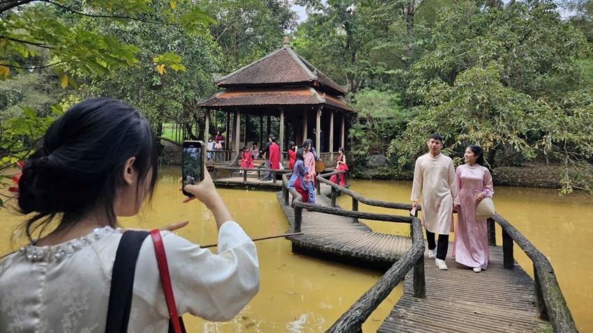 Welcoming the New Year in a Gentle Atmosphere