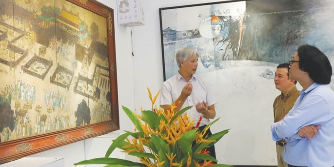 Hue character in paintings