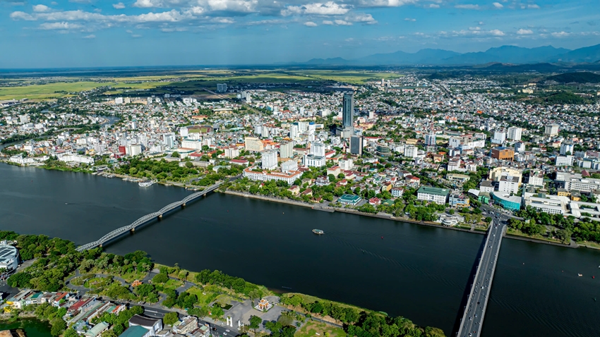 Shaping a new development space and better harnessing potential and advantages