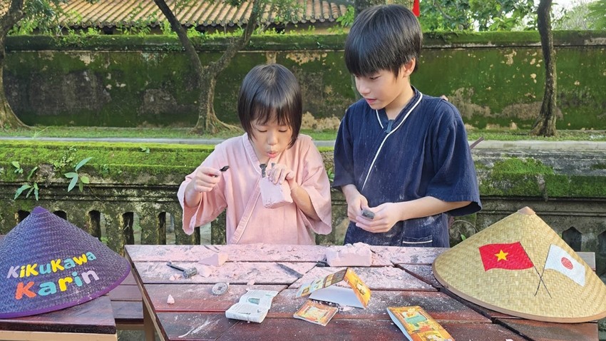 A Multi-Sensory Journey into Heritage