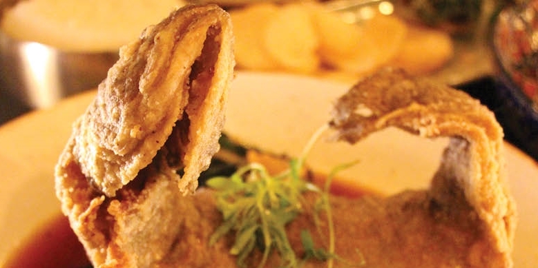 Hue essence of “The Black Sheep”’s owner