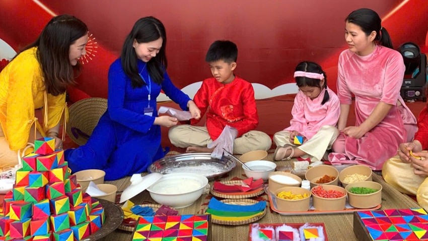 Numerous Community Cultural Activities to Welcome Binh Ngo Lunar New Year 2026