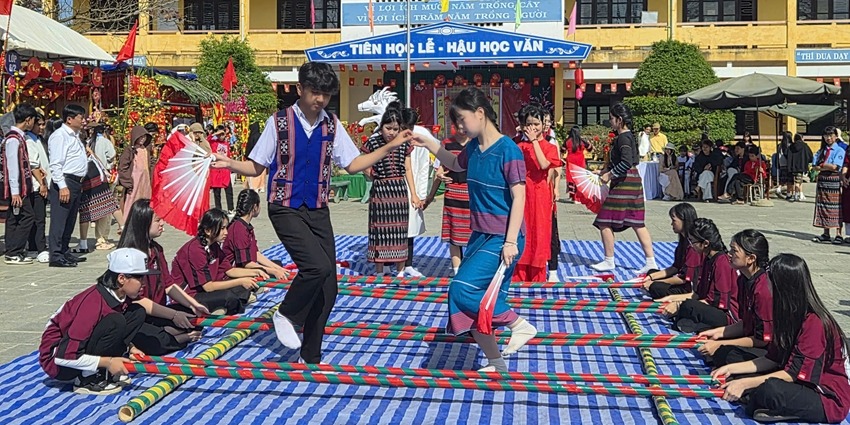 Bustling traditional Lunar New Year experience day in the highland area of A Luoi