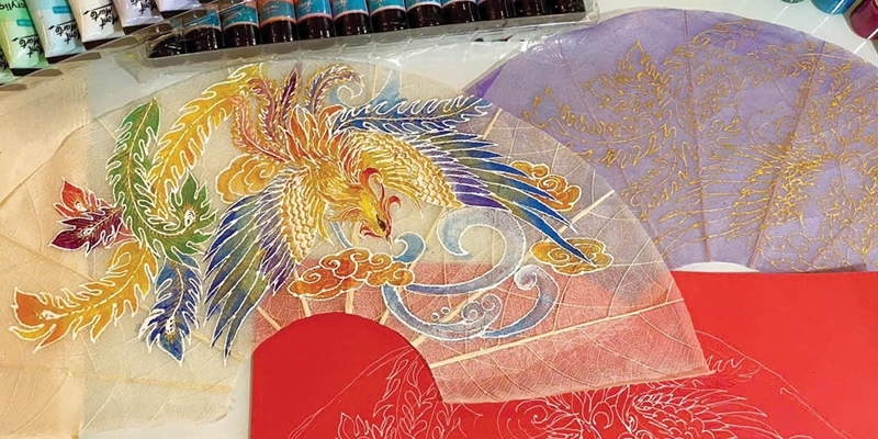 A new life cycle for leaves