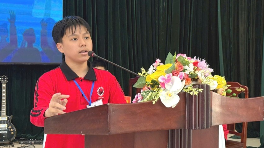 Final Round of the English Debate Competition for Secondary School Students