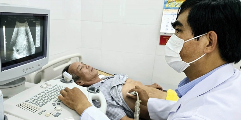 Doctors at health stations