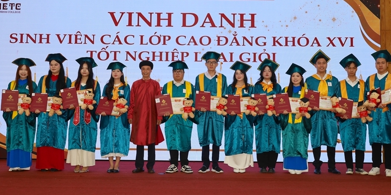 Each tourism college graduate has over 40 job opportunities to choose from