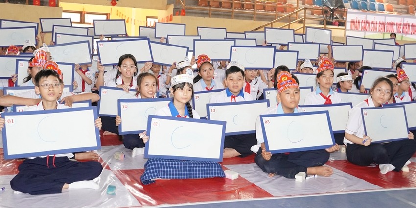 Promoting traffic culture among children