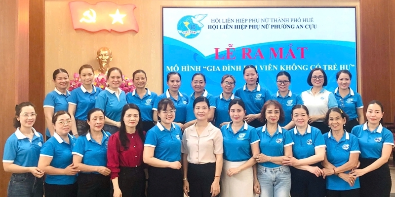 Launch of pilot model “Member families with no delinquent children”