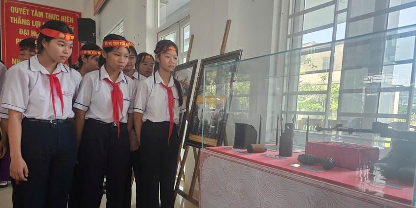 “Hue - Historical Imprints and the Journey to Rise in a New Era” thematic exhibition