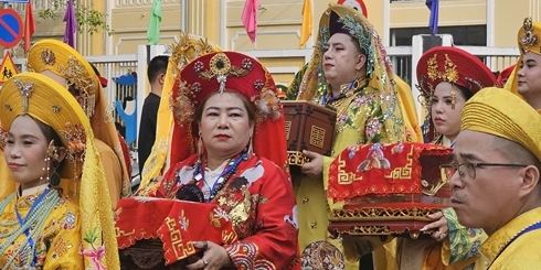 Vibrant colors in the Hue Nam Temple road procession