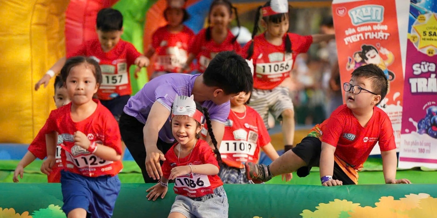 Adorable moments of young runners at Kun Marathon Hue 2026