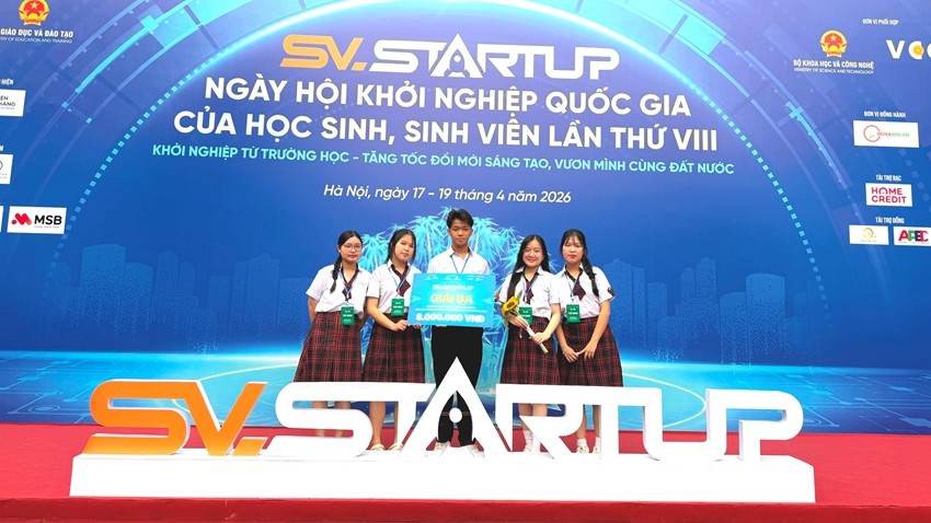 Hue Students Win Third Prize at National Startup Day