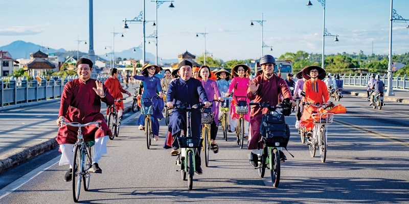 Green transport transition - Starting from awareness and behavior