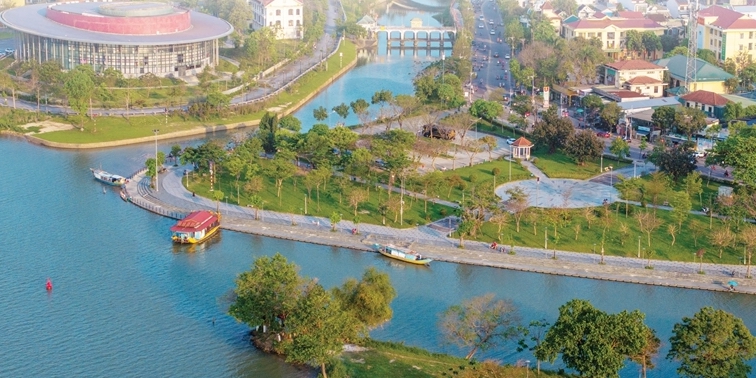 The paradise by the riverside