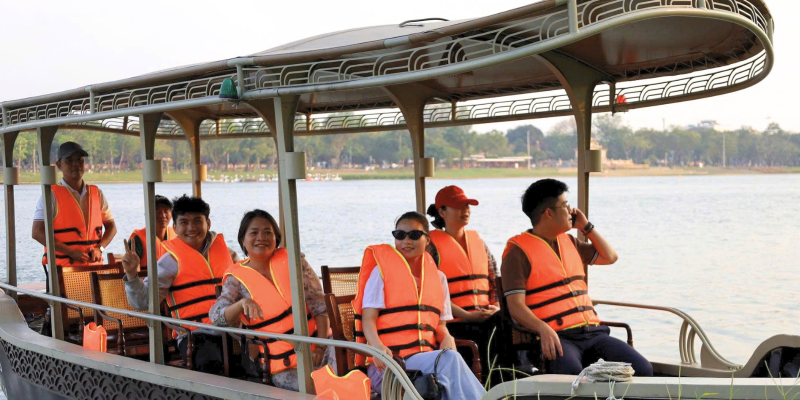 Unlocking Hue’s waterway tourism