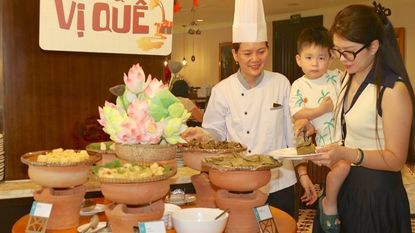 Accommodation at Full Capacity to Meet Tourist Demand
