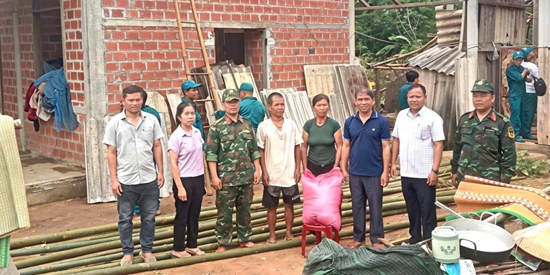 Long Quang Timely support for residents repairing tornado-damaged homes