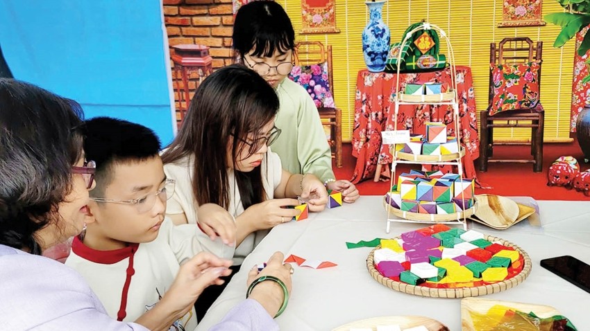 Connecting scientific knowledge with traditional local knowledge to drive Hue’s development
