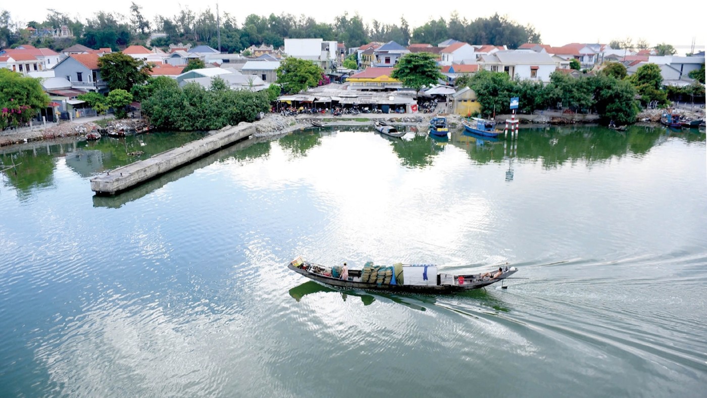 A Visit to Thuan An Fish Market