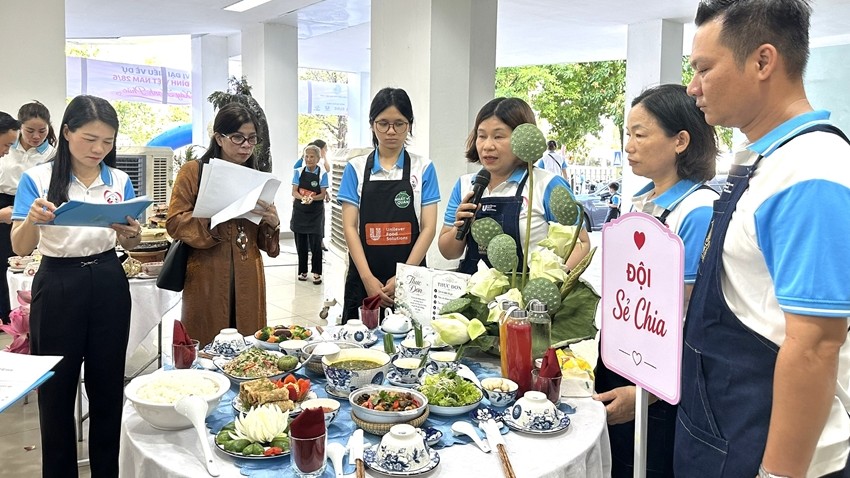 Celebrating Vietnamese Family Day with “Touching Love, Building Happiness” program