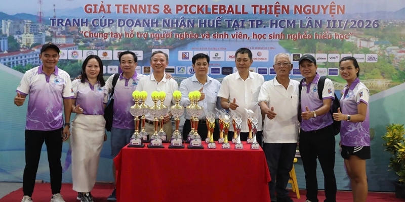 Over 500 million VND raised to support the poor back home
