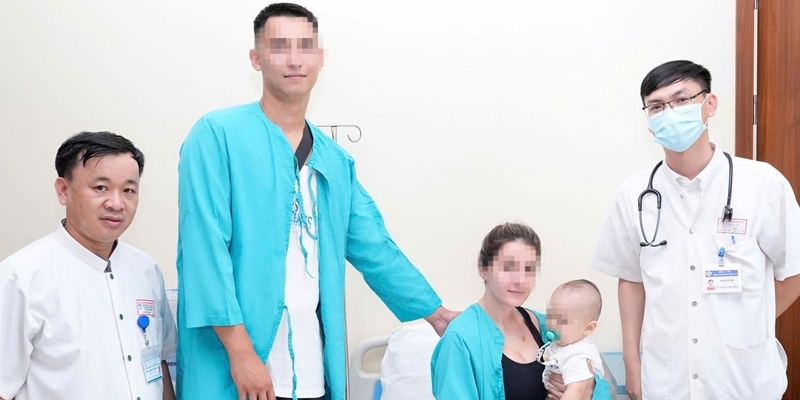Safety pin successfully removed from the esophagus of a 9-month-old Kazakh patient