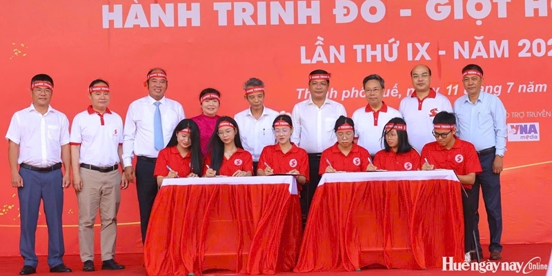 Red Journey 18,000 voluntary blood donors over 8 editions