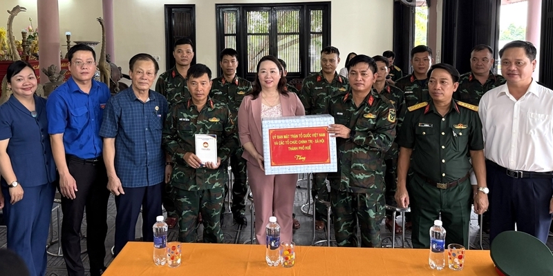 Supporting soldiers in the 500-day-and-night campaign to identify fallen comrades