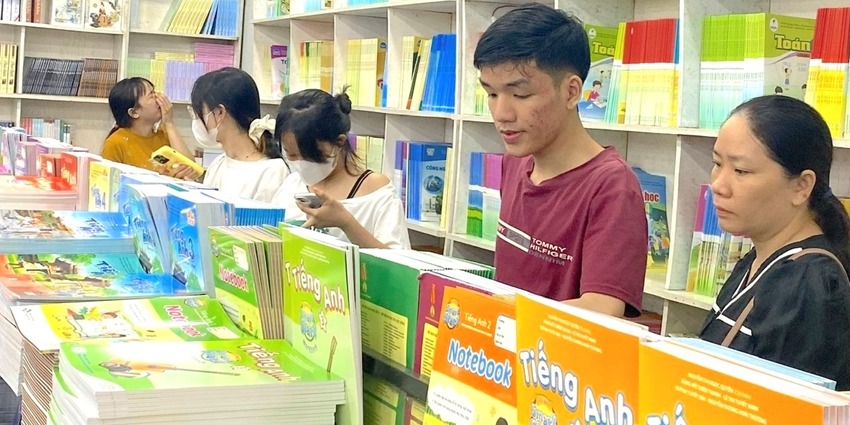 Six transport projects and free textbook policy approved
