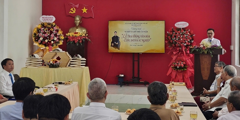 The book titled ‘Le Trai Dang Van Hoa - His life and legacy’ launched