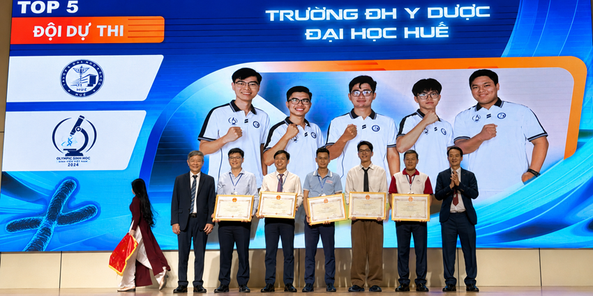 University of Medicine and Pharmacy wins overall first prize at National Student Biology Olympiad