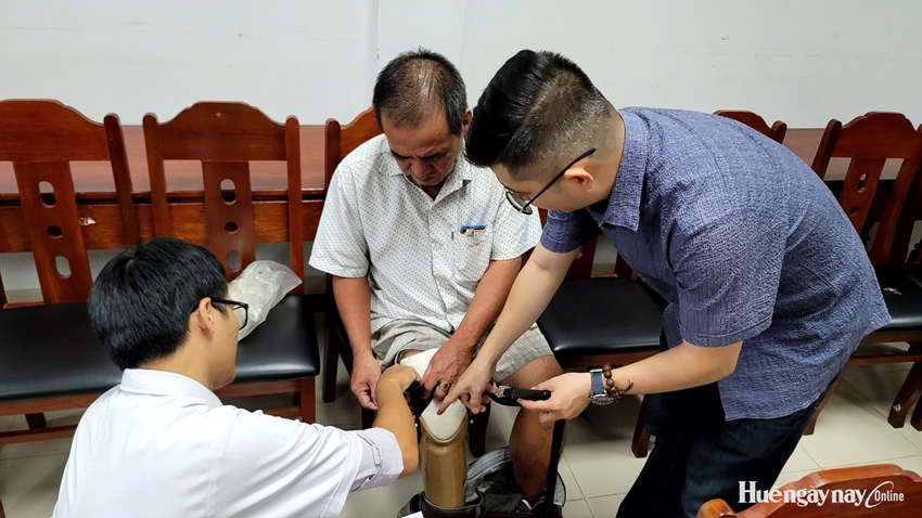 Maintenance and Repair of Prosthetic Limbs for People with Meritorious Service to the Revolution