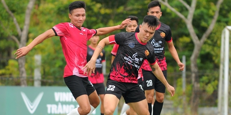Many talented players nationwide join the 7-a-side Football Tournament in Hue
