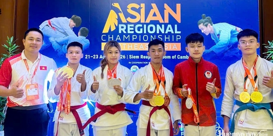 Hue Ju-Jitsu team wins 24 medals at regional championship