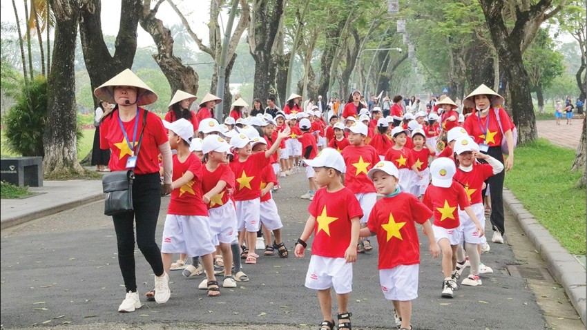 Hue Gears up for the National Day Holiday