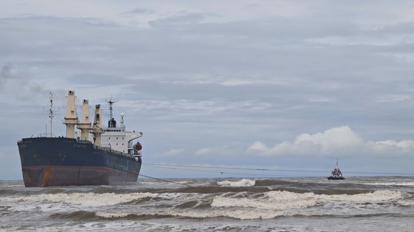 Cargo Ship Successfully Refloated off Binh An