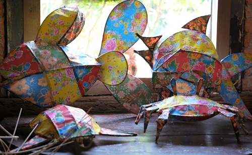 Memories of Mid-Autumn Festival through paper fish lanterns